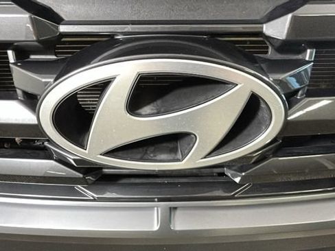 Certified 2025 Hyundai Tucson SEL AWD/4WD image 8