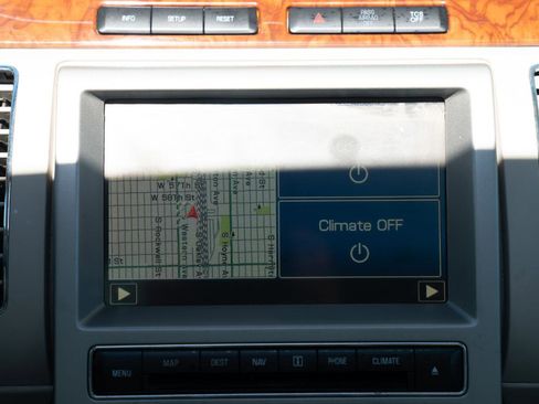 Used 2011 Ford Flex Limited w/ Rapid Spec Order Code image 39