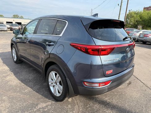 Used 2017 Kia Sportage LX FWD image 3