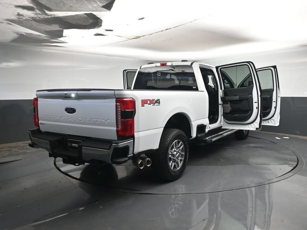 Used 2023 Ford F250 Lariat w/ FX4 Off-Road Package AWD/4WD image 45