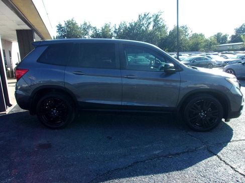 Used 2019 Honda Passport Sport image 4