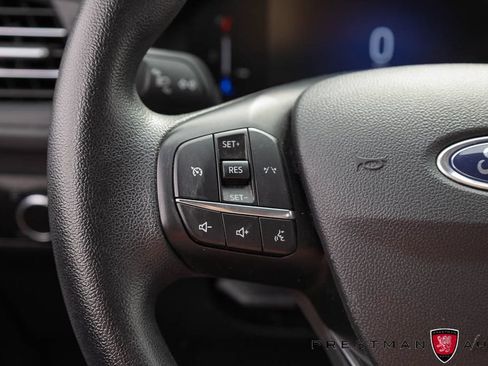 Used 2025 Ford Escape Active AWD/4WD image 23