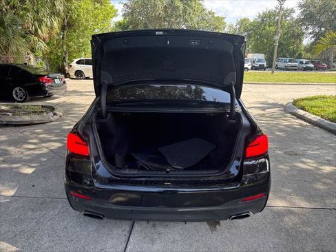 Used 2021 BMW 530i w/ M Sport Package RWD image 33