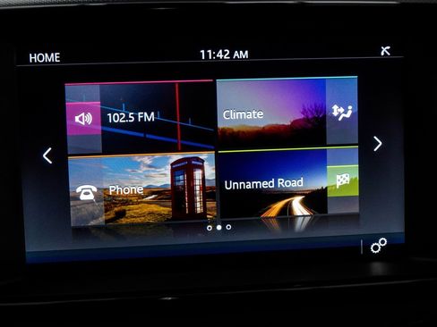 Used 2018 Jaguar F-TYPE Coupe image 21