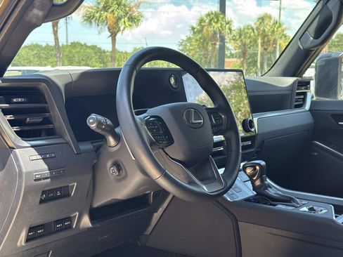 Certified 2025 Lexus GX 550 AWD/4WD image 15