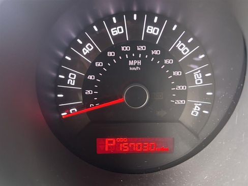 Used 2011 Kia Soul + FWD image 20