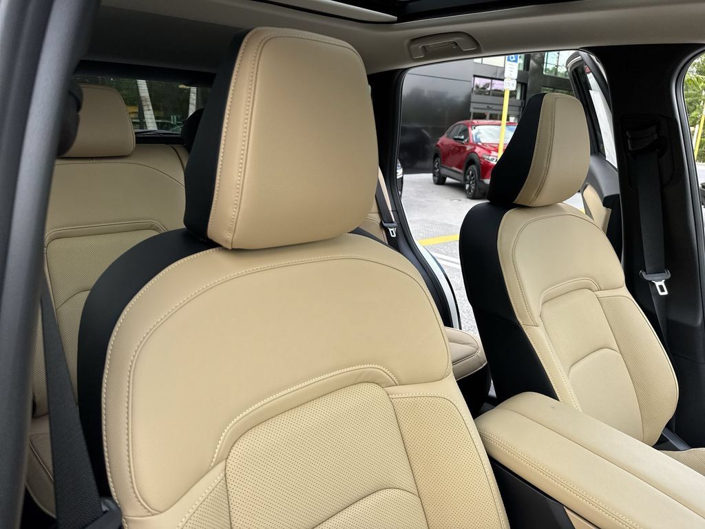 New 2026 MAZDA CX-5 2.5 S w/ Premium Package AWD/4WD image 46