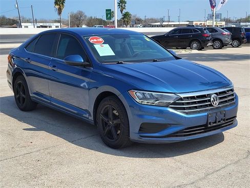 Used 2019 Volkswagen Jetta S w/ Driver Assistance Package image 24