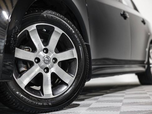 Used 2012 Nissan Sentra 2.0 SR w/ Special Edition Pkg FWD image 11