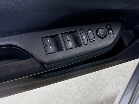 Used 2018 Honda Civic LX image 18