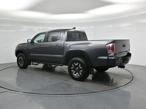 Used 2020 Toyota Tacoma TRD Off-Road w/ Technology Package image 6