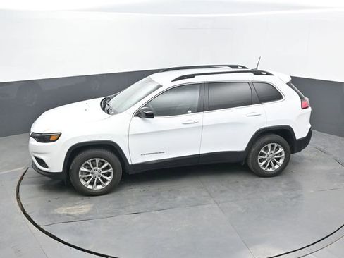 Used 2022 Jeep Cherokee Latitude Lux AWD/4WD image 45