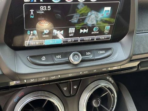 Used 2017 Chevrolet Camaro SS RWD image 20