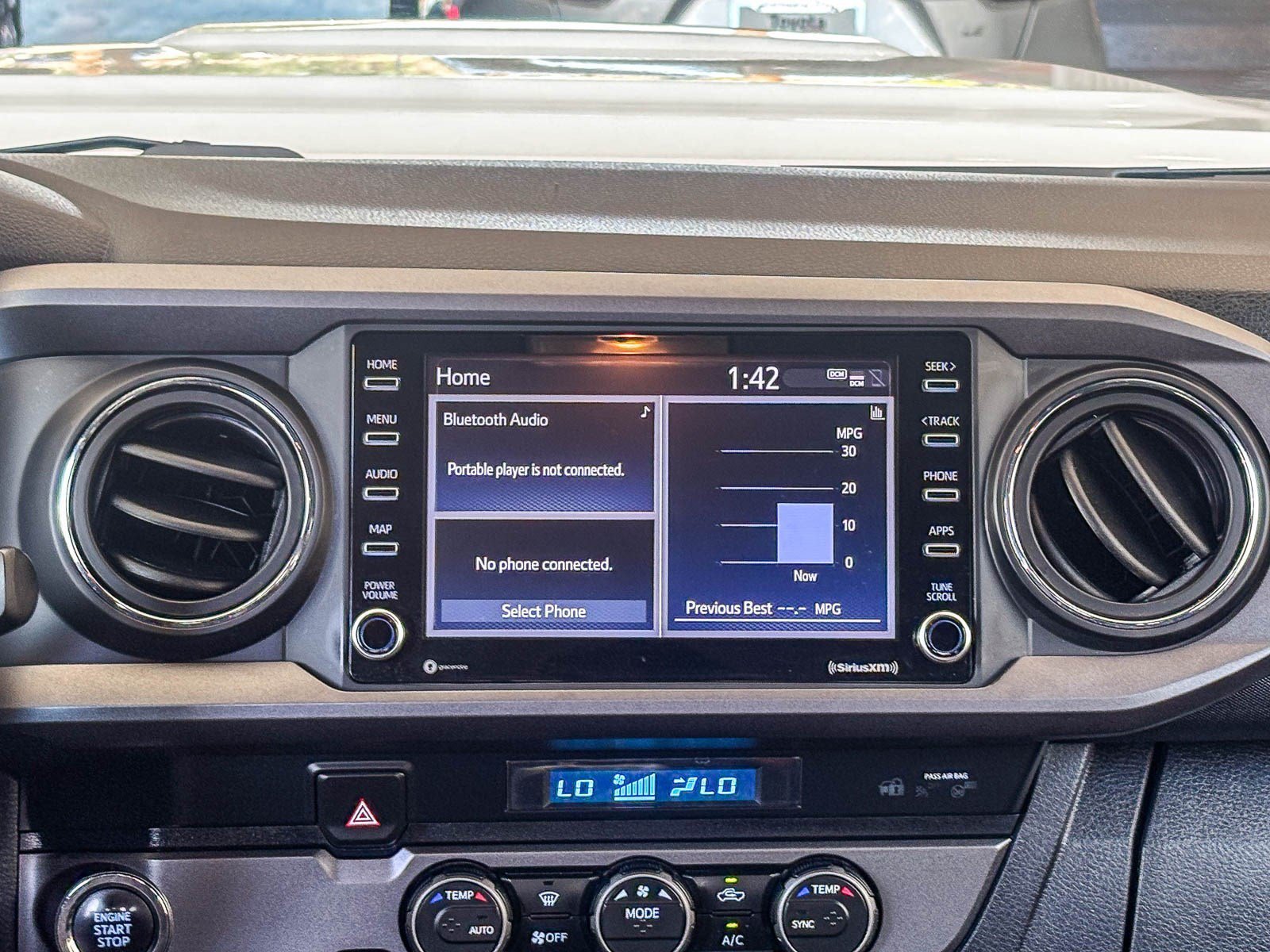 Used 2023 Toyota Tacoma TRD Sport w/ Technology Package RWD image 17