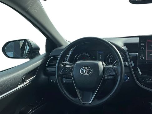 Used 2022 Toyota Camry SE image 27