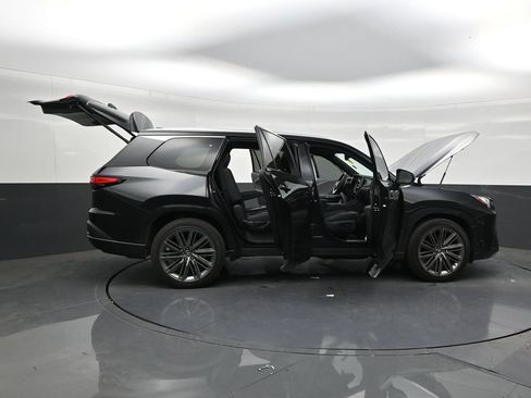 Used 2026 Lexus TX 350 AWD w/ Technology Package image 29