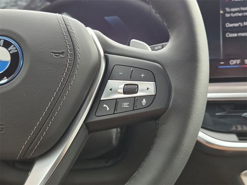 New 2026 BMW X5 xDrive50e w/ Premium Package image 31