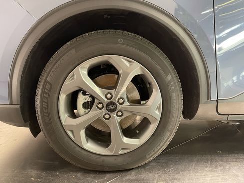 Used 2025 Ford Escape ST-Line w/ Equipment Group 301A image 11