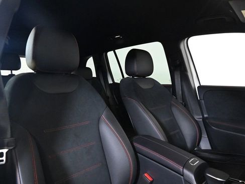 Used 2022 Mercedes-Benz GLB 35 AMG 4MATIC image 16