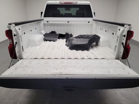 Used 2022 Chevrolet Silverado 2500 Custom w/ Custom Value Package RWD image 29
