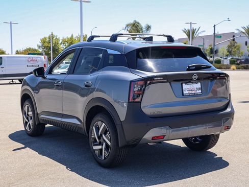 New 2026 Nissan Kicks SV w/ Cold Weather Package FWD image 6