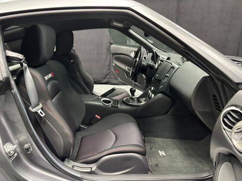 Used 2013 Nissan 370Z NISMO w/ Bose Pkg image 27