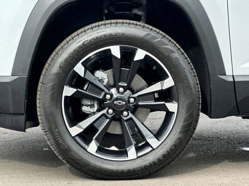 New 2026 Chevrolet Equinox RS w/ LPO, Floor Liner Package image 26