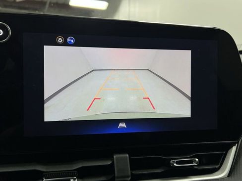 Used 2026 Chevrolet Equinox LT image 15