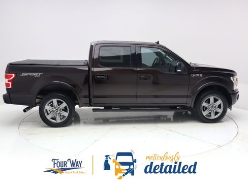 Used 2018 Ford F150 XLT w/ Equipment Group 302A Luxury AWD/4WD image 2