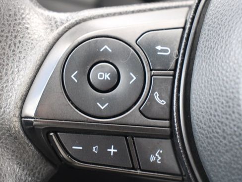 Certified 2022 Toyota RAV4 LE AWD/4WD image 23