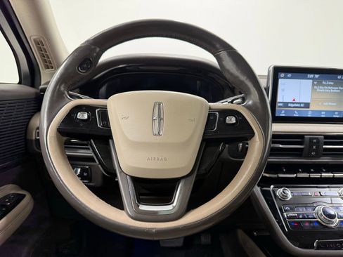 Used 2020 Lincoln Corsair FWD w/ Premium Package image 22
