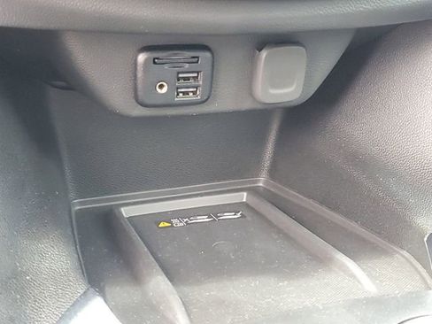 Used 2023 Chevrolet Traverse RS w/ LPO, Floor Liner Package AWD/4WD image 17
