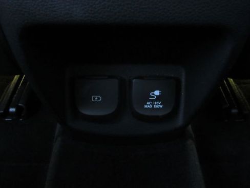 Used 2024 Genesis GV80 2.5T image 34