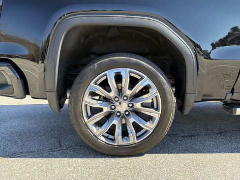 Used 2023 GMC Sierra 1500 Denali w/ Denali Reserve Package image 21