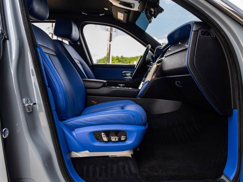 Used 2022 Rolls-Royce Cullinan AWD/4WD image 50