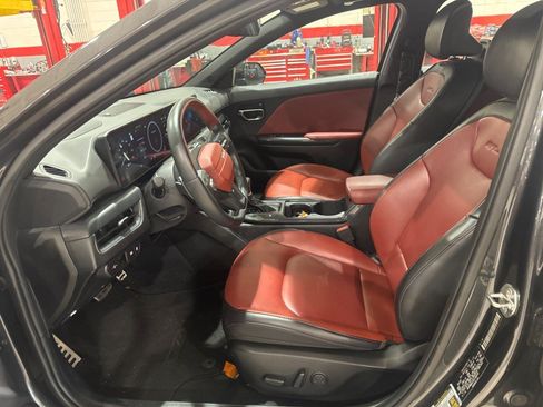 Used 2025 Kia K4 GT-Line Turbo FWD image 47