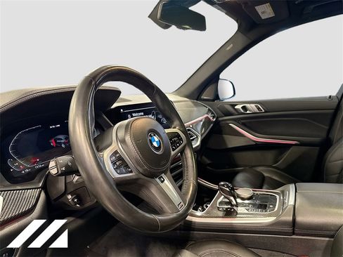 Used 2023 BMW X5 M50i w/ Climate Comfort Package image 9