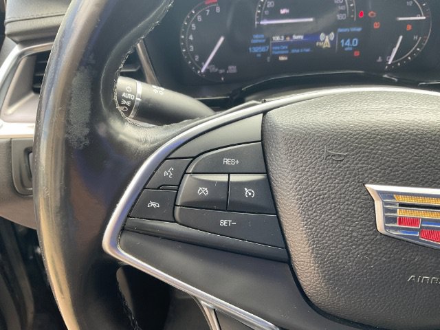 Used 2017 Cadillac XT5 Luxury w/ Driver Awareness Package AWD/4WD image 26
