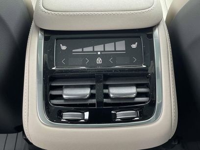 New 2026 Volvo XC90 B6 Ultra w/ Protection Package Premier