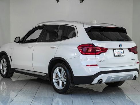 Used 2021 BMW X3 xDrive30e w/ Convenience Package image 7
