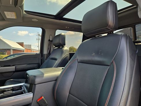 Used 2024 Ford F250 Lariat w/ Lariat Ultimate Package AWD/4WD image 25