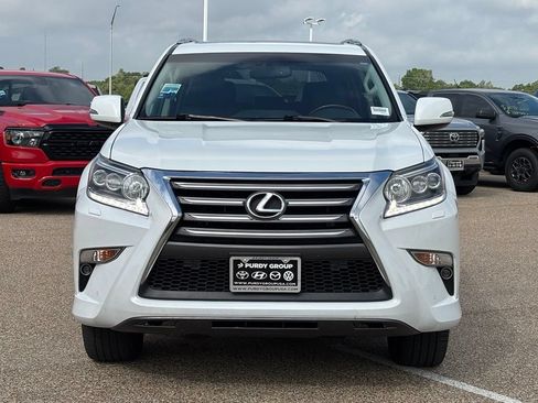 Used 2019 Lexus GX 460 Premium AWD/4WD image 3