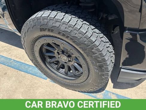 Used 2018 Chevrolet Silverado 1500 LTZ Z71 w/ LTZ Plus Package AWD/4WD image 7