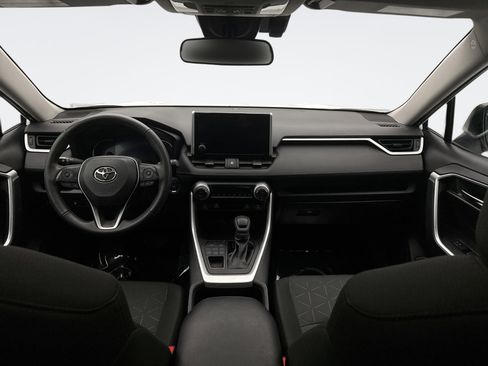 Used 2023 Toyota RAV4 XLE w/ Convenience Package image 14