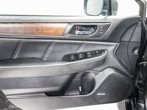 Used 2018 Subaru Outback 2.5i Limited w/ Popular Package #2 image 22