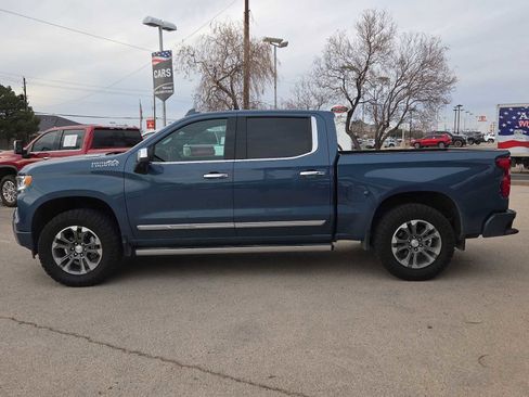 Used 2024 Chevrolet Silverado 1500 High Country w/ Technology Package image 3