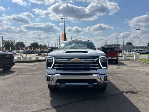 New 2026 Chevrolet Silverado 2500 LTZ image 8