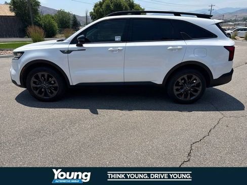 Used 2022 Kia Sorento X-Line EX AWD/4WD image 3