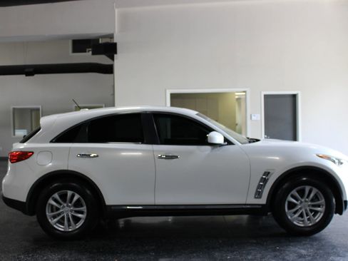 Used 2012 INFINITI FX35 2WD image 2