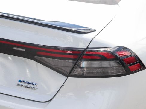 Used 2024 Honda Accord Sport image 9